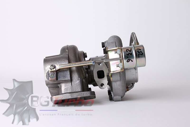 Turbocompresseur NEUF ORIGINE Schwitzer BorgWarner S200G pour Renault Trucks Midlum 135, 150 et 165 Euro 3, moteur diesel MIDR040226 B63/C63 de 4,1/4,2 L, développant de 100 à 122 kW, soit 136 à 166 ch

