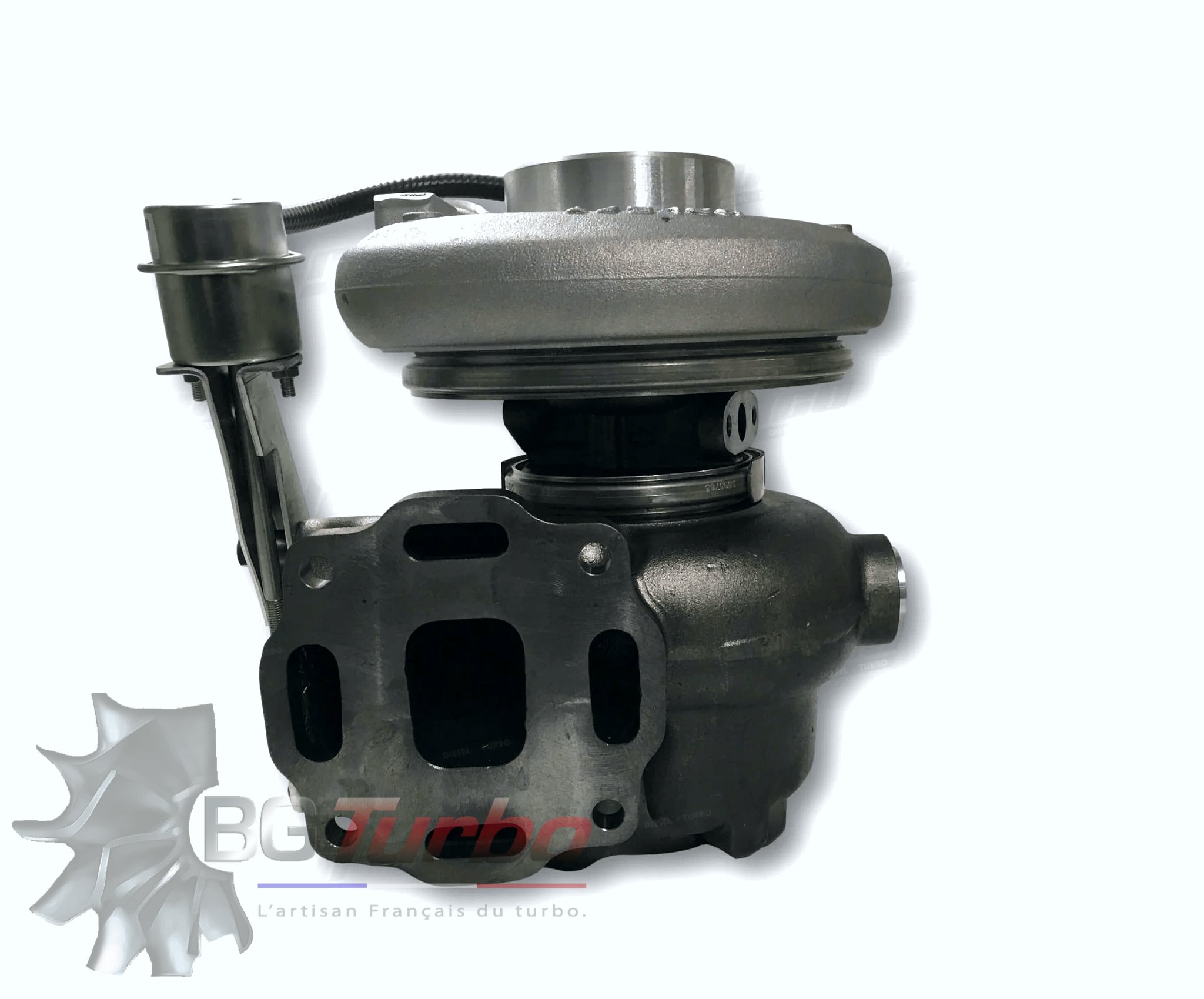 Turbocompresseur HOLSET HX55WM référence 4045102 pour moteur Iveco Marine Cursor 8 diesel, compatible selon montage avec les références HOLSET / Cummins 4033329, 4033329H, 4045101 et 4045102, ainsi qu'avec les références OE Iveco 8043483 et 5452052. Turbo notamment associé aux applications marines Iveco Cursor 8 à partir de 2005

