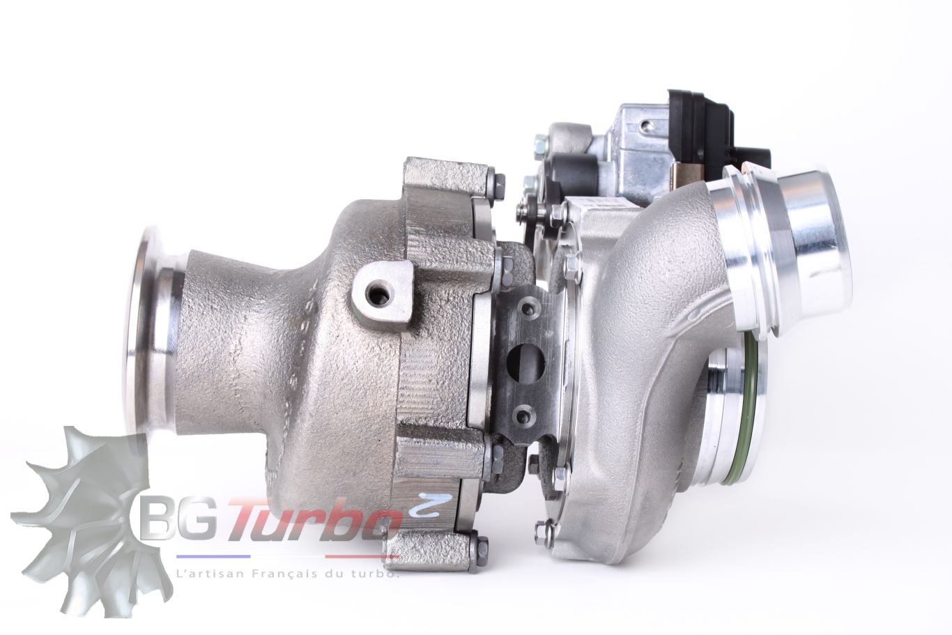 TURBO - HYBRIDE - &nbsp;E/S PRÉPARÉ EN FRANCE &nbsp;- STAGE2 - 0 - 6+6 pales - MFS PERFORMANCE D464Diamètre admission - Ind : 41,93 mm / Exd : 55,69 mm / Angle : 30°
