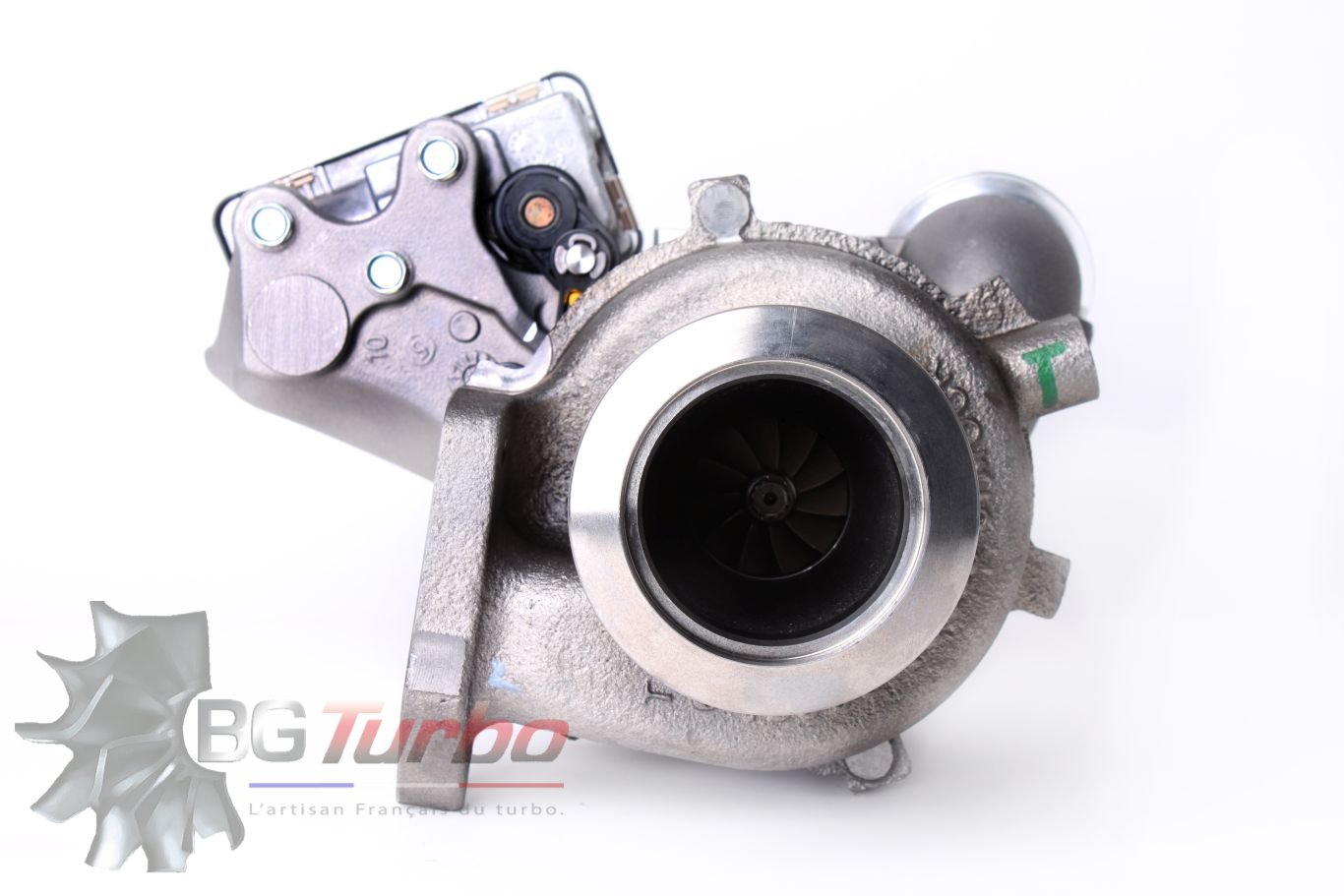 TURBO - HYBRIDE - &nbsp;E/S PRÉPARÉ EN FRANCE &nbsp;- STAGE2 - 0 - 6+6 pales - MFS PERFORMANCE D464Diamètre admission - Ind : 41,93 mm / Exd : 55,69 mm / Angle : 30°
