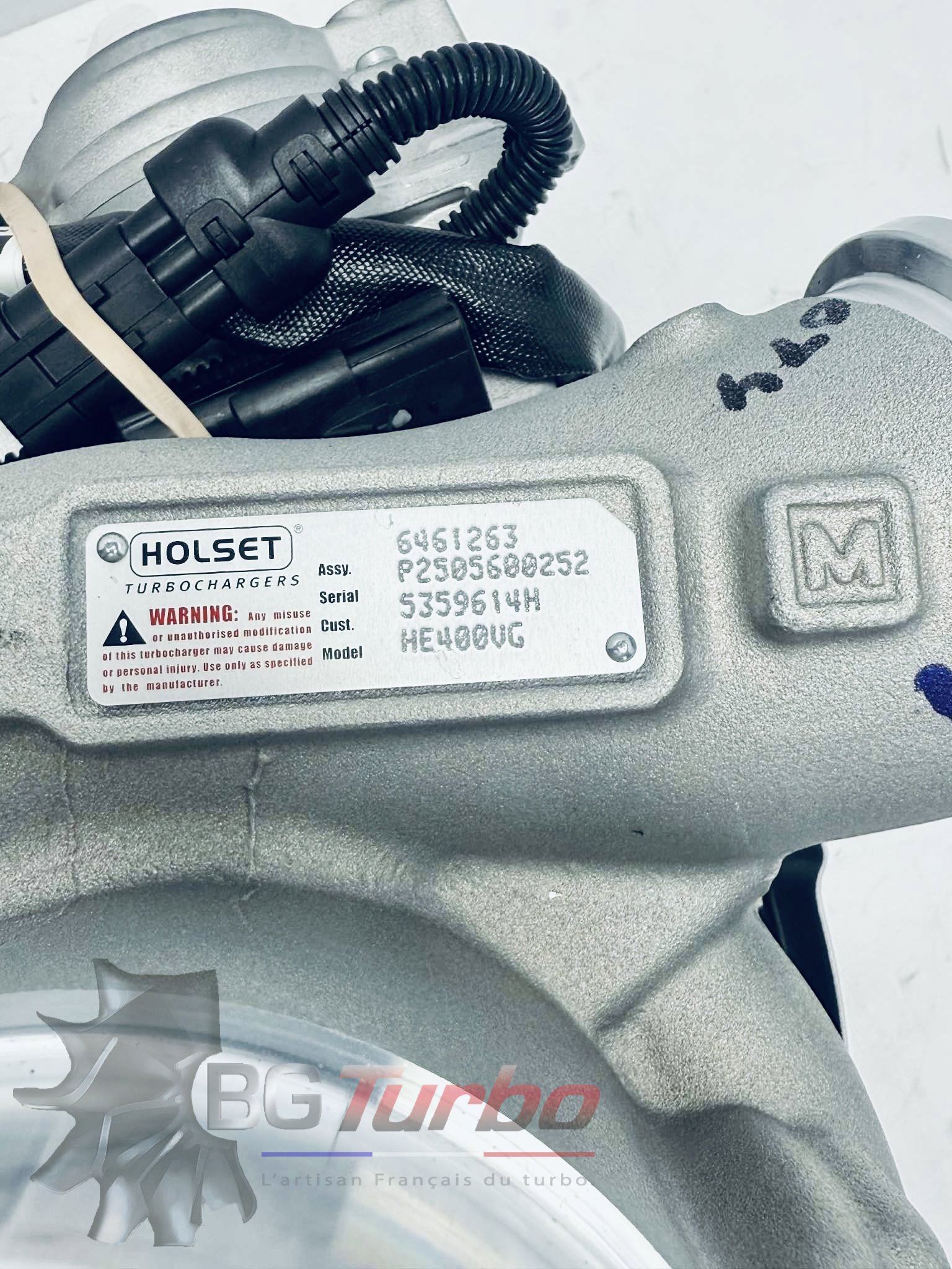 Turbo HE400VG Cummins _ Référence 4352442 / 5359596H / 5451708 _ Turbo Neuf d'Origine Industriel

