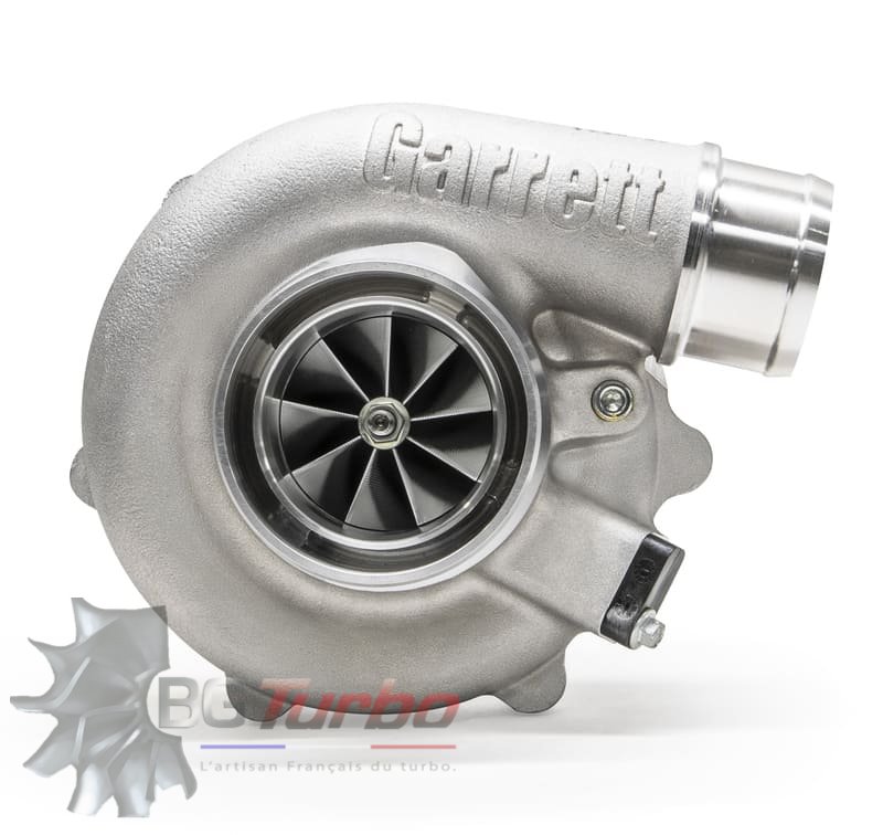 Turbo TURBO - NEUF - BALL BEARING - TURBO ASSEMBLY V-BAND / V-BAND 0.72 A/R WASTEGATE - 934076-5002S - G25-585 Nouvelle aéro compresseur G SERIES Gen II pour un maximum de puissance avec un meilleur rendement pour une température entrée moteur réduite et une pression de suralimentation encore plus élevée, roue compresseur 48 ou 54mm rendement max 80%. Roue turbine en MAR-M jusqu'à 1050° C, nouvelle aéro pour plus de perméabilité et un meilleur rendement turbine. Les turbochargers assemblés sont calibrés avec des actuateurs à 0,5bar. Carters échappement en acier inoxydable jusqu'à 1050°C. Restricteur d'huile et raccords d'eau fournis. Perçage et usinage pour capteur régime turbo.
