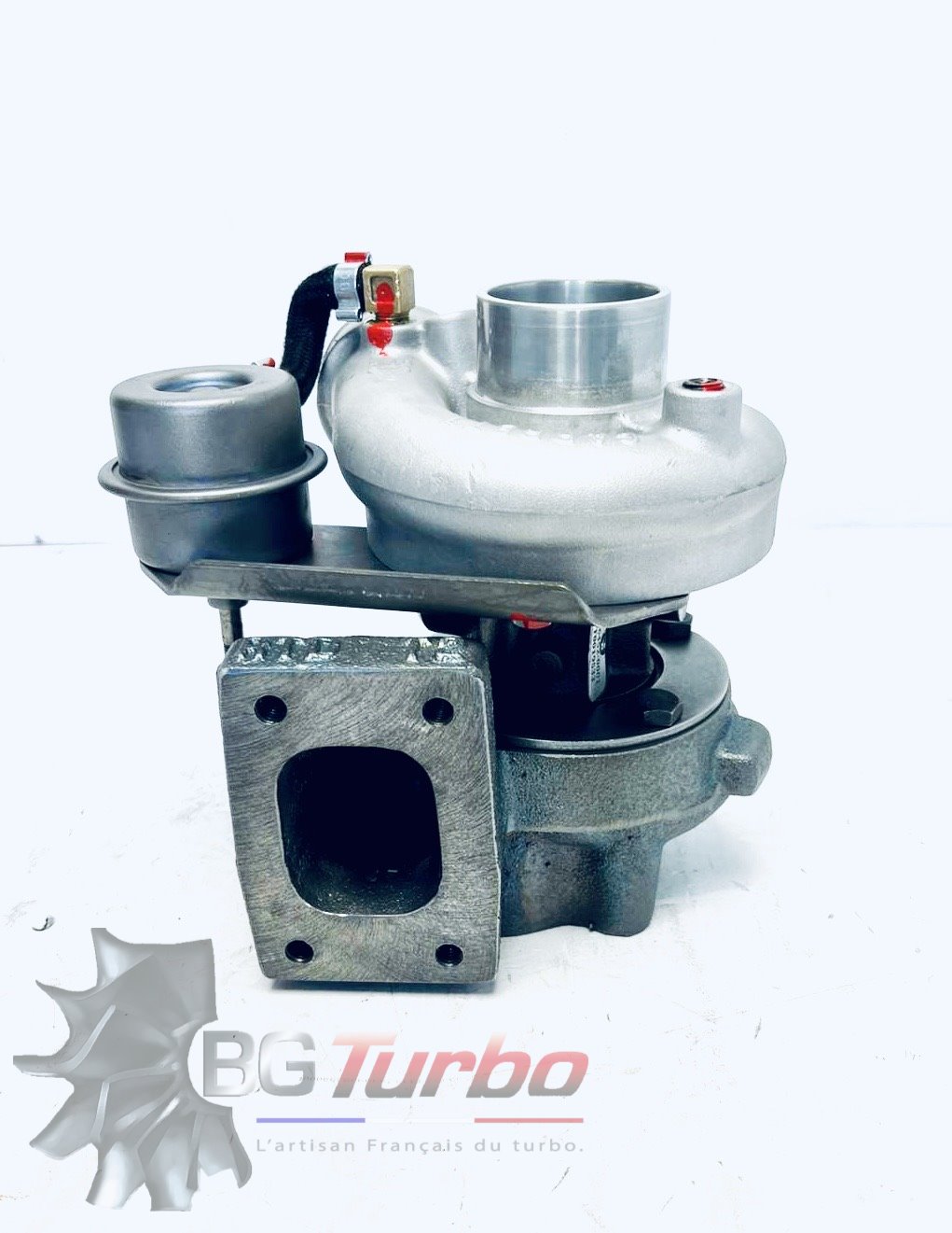 TURBO - HYBRIDE -  E/S PRÉPARÉ EN FRANCE  - STAGE2 - GT17/22 - 6+6 pales - MFS PERFORMANCE 2215 - AIR
Diamètre admission - Ind : 41,52 mm / Exd : 56,02 mm / Angle : 30°
